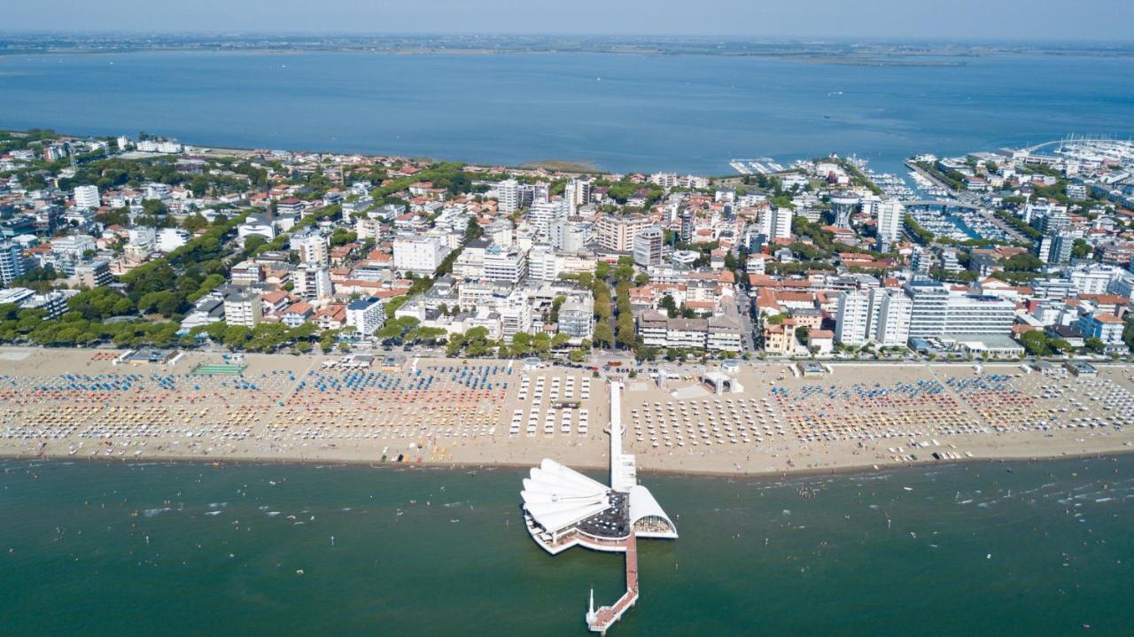 Summer Villas Lignano Sabbiadoro Exterior photo