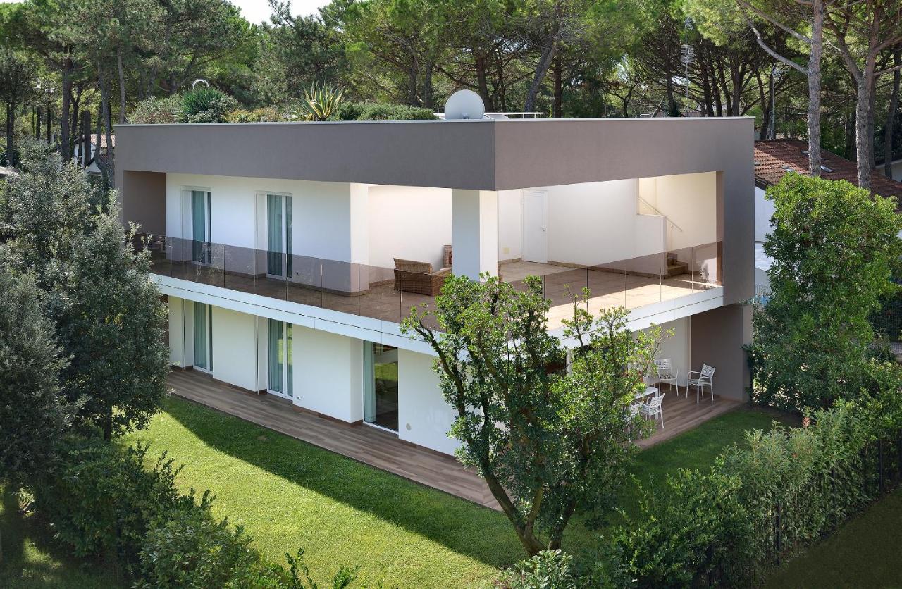 Summer Villas Lignano Sabbiadoro Exterior photo